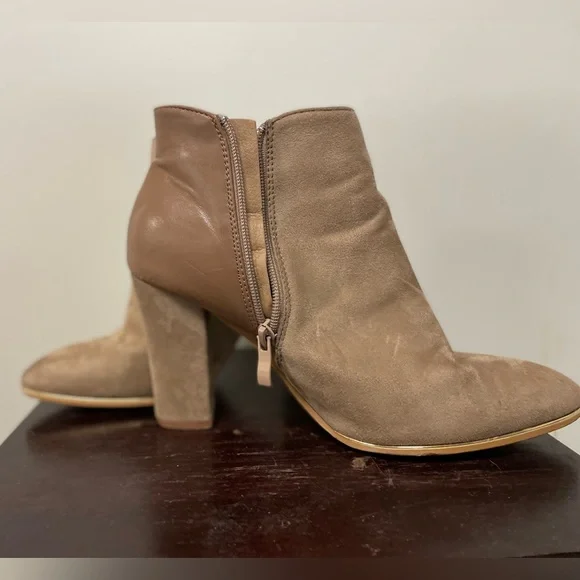 Boot heels - Picture 2 of 4